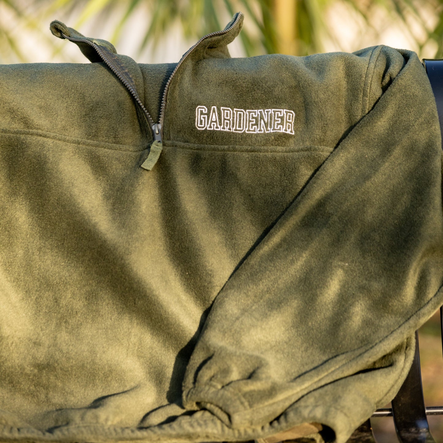GARDENER | GREEN QUARTER ZIP